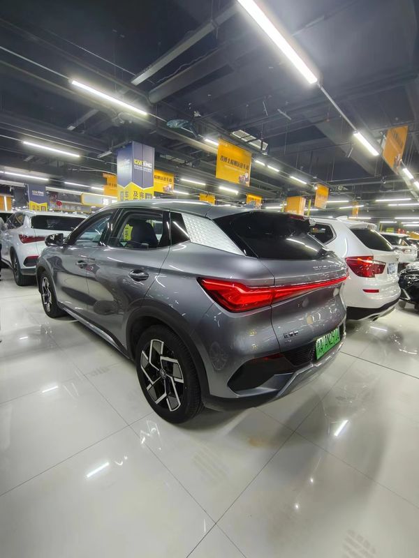 Innovatieve materiaalbehandeling Tweede hand Elektrische auto's